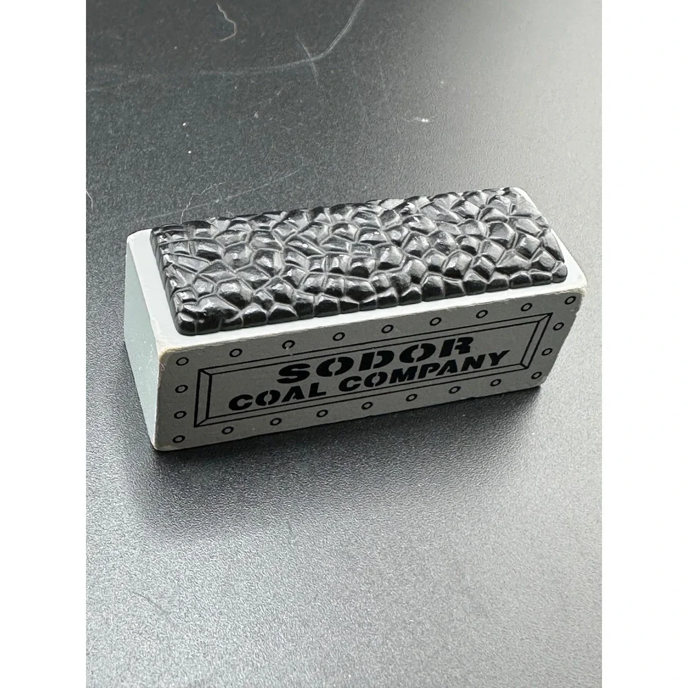 Thomas Wooden Railway Sodor Coal‎ Company Magnetic Cargo Piece Gray Black Wood